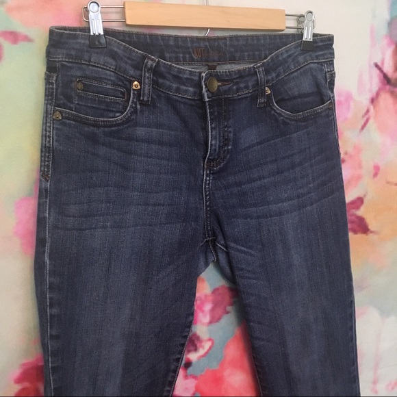 Kut from the Kloth / medium wash straight jeans - Picture 2 of 6